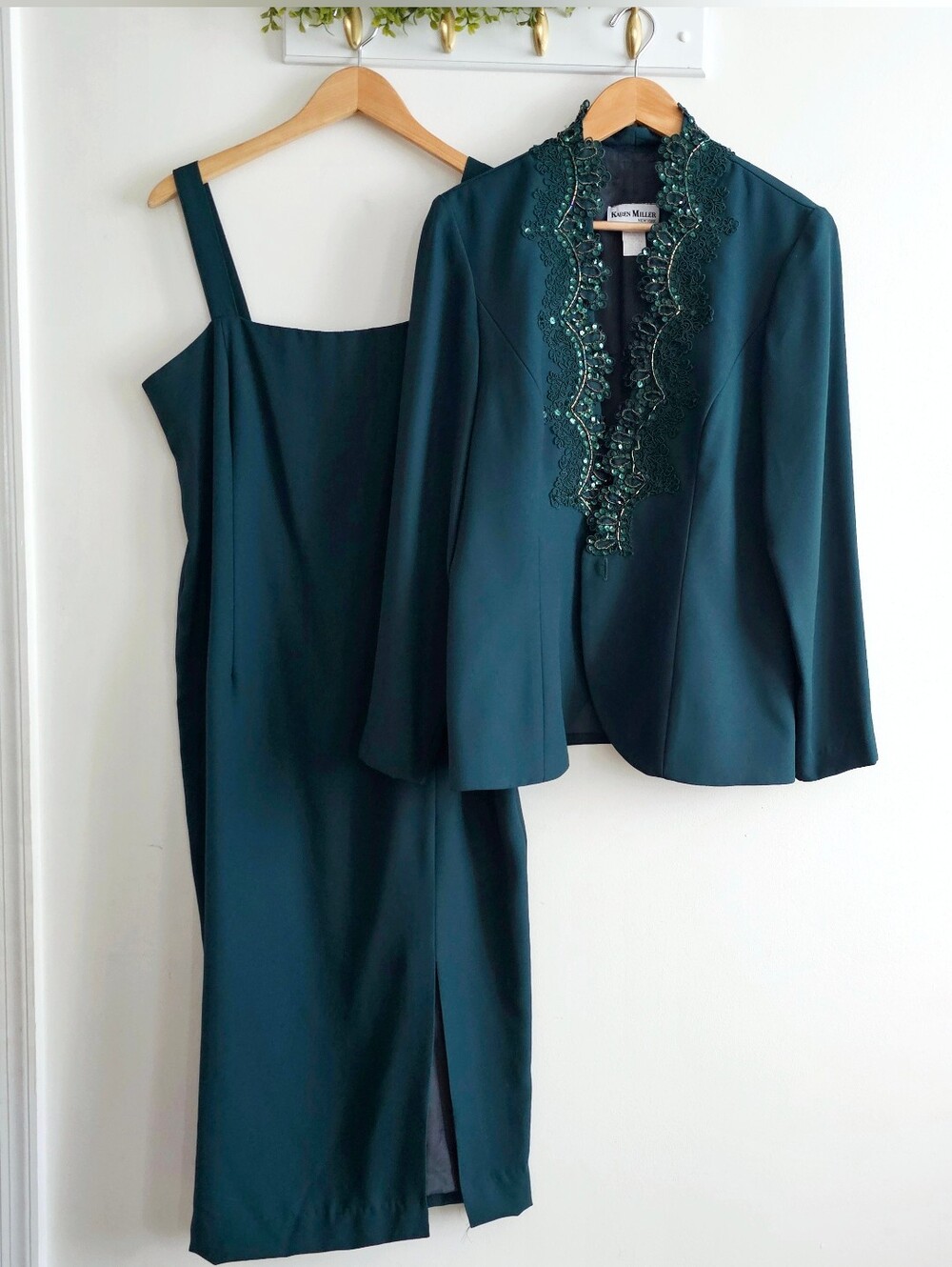 Karen Miller New York Size 14 Beaded Formal Dress Jacket Set Emerald Green